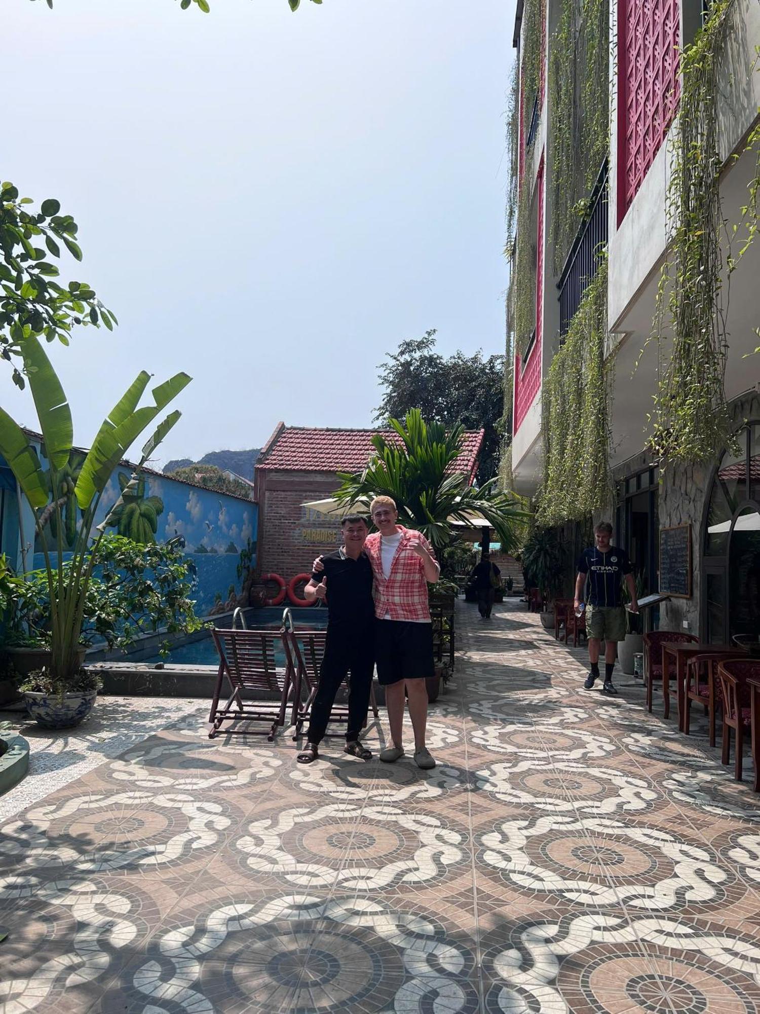 Tam Coc Paradise Homestay Ниньбинь Экстерьер фото